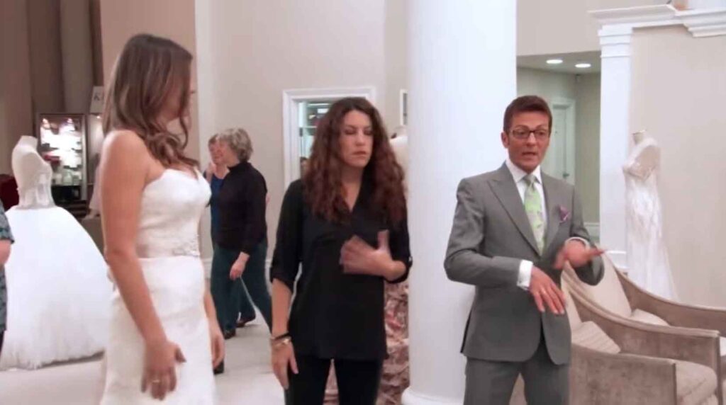 Sister of the bride vetoing her favorite designer wedding dress